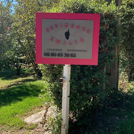 アパート Emilia *