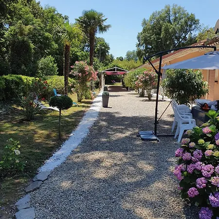 아파트 Emilia Santa-Maria-Poggio (Corsica)