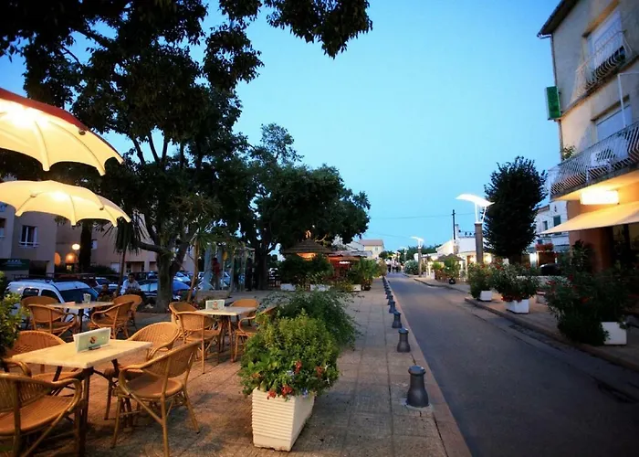 Emilia * Santa-Maria-Poggio (Corsica)