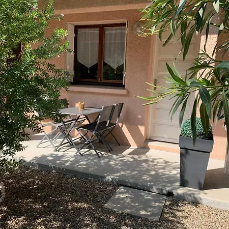 Emilia Apartmán